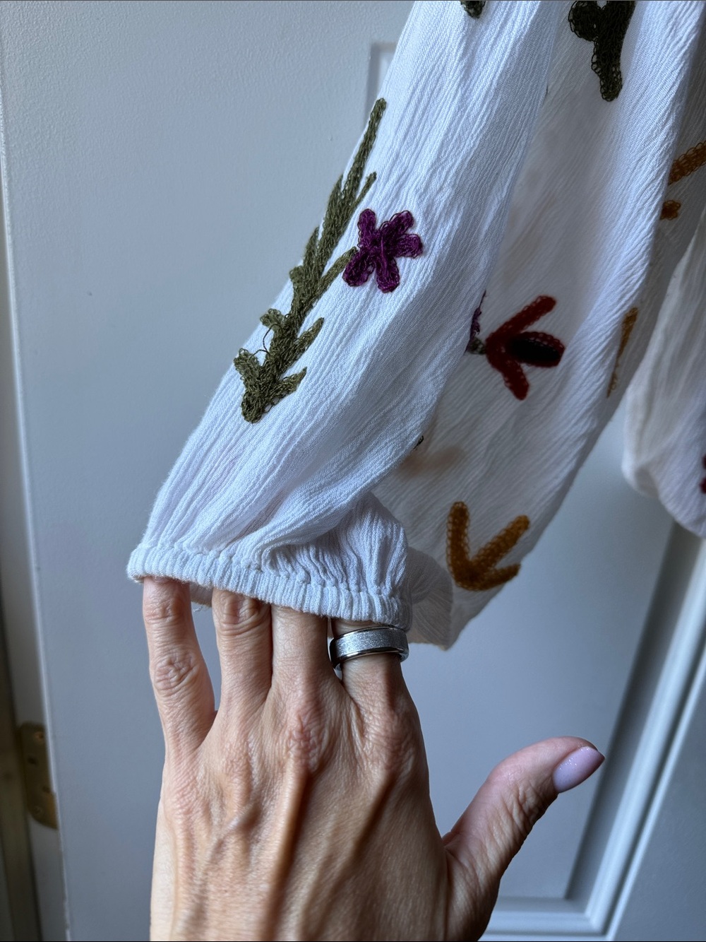 Chelsea & Theodore White Peasant Blouse with Multicolor Floral Embroidery - Picture 3 of 5